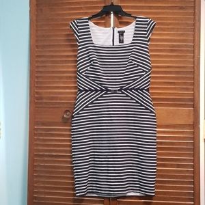 Beautiful Ann Taylor Boating Dress